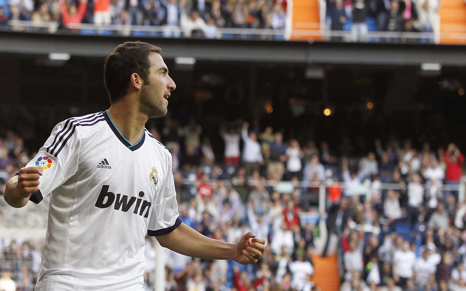 穆勒的统治力，攻防两端的艺术与贝蒂斯如何正面击溃西班牙足球的战术迷思