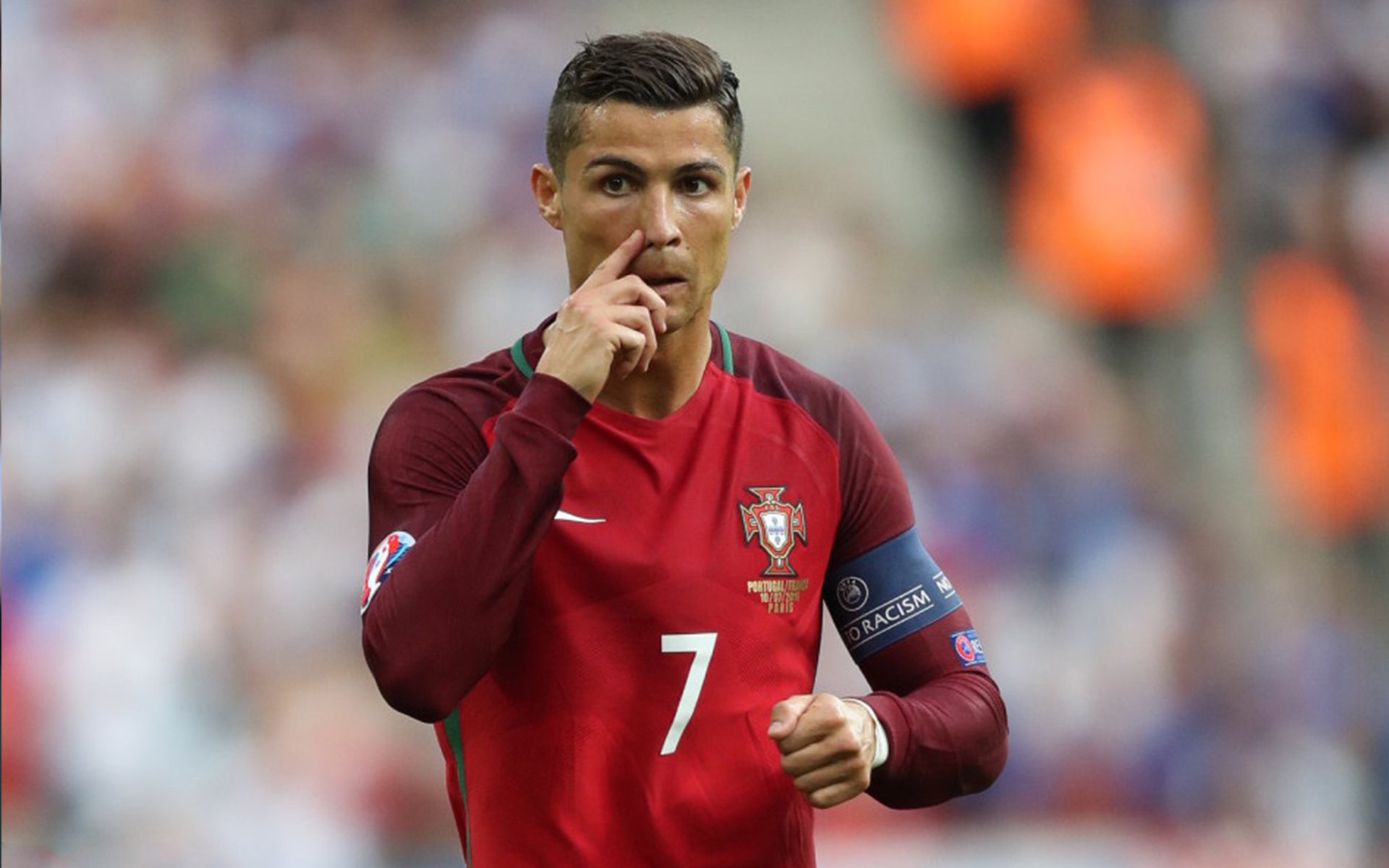 骑士铁蹄踏破印城,浓眉无双接管时代,新王当立的季后赛启示